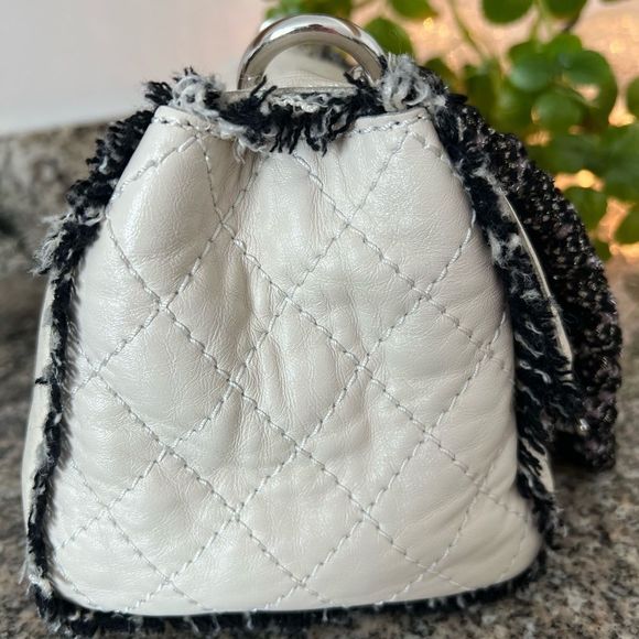 Chanel Lambskin Tweed Flap Bag - Picture 8 of 14